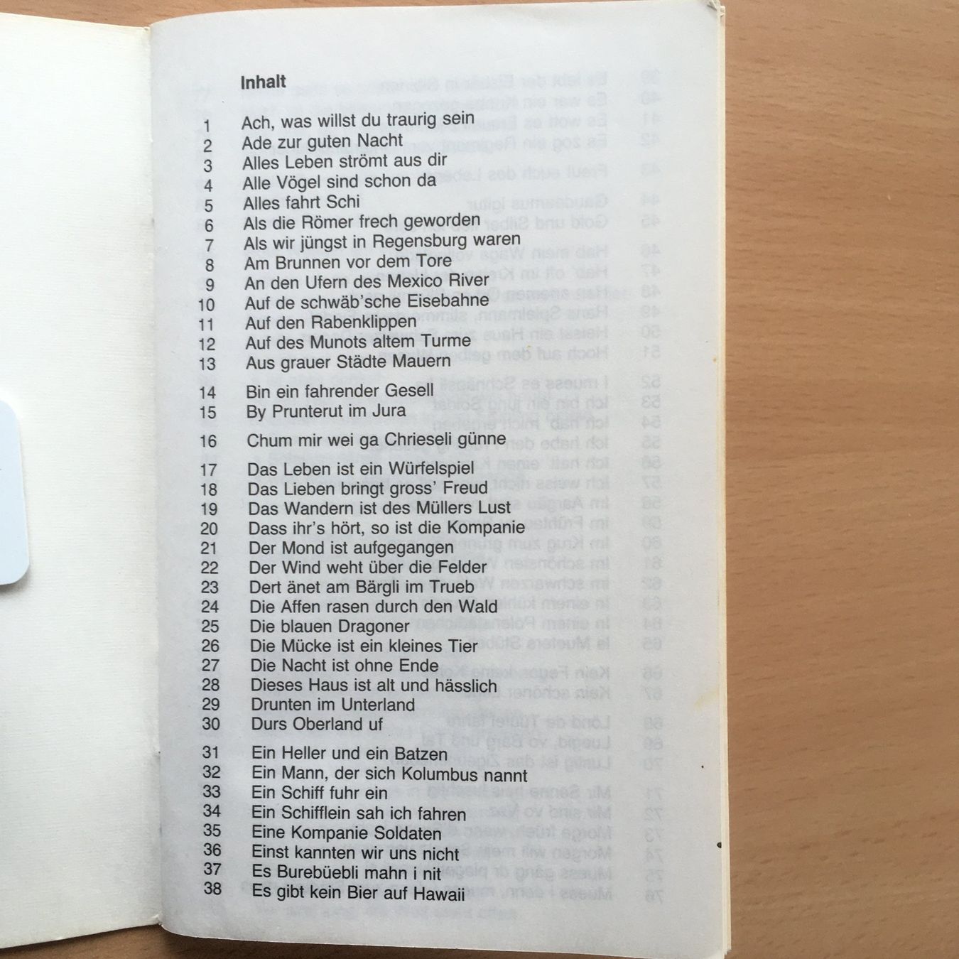 Libri: Chumm, mer singed eis – 147 Liedertexte – Usato da Grenchen venduto da Kogi7 2