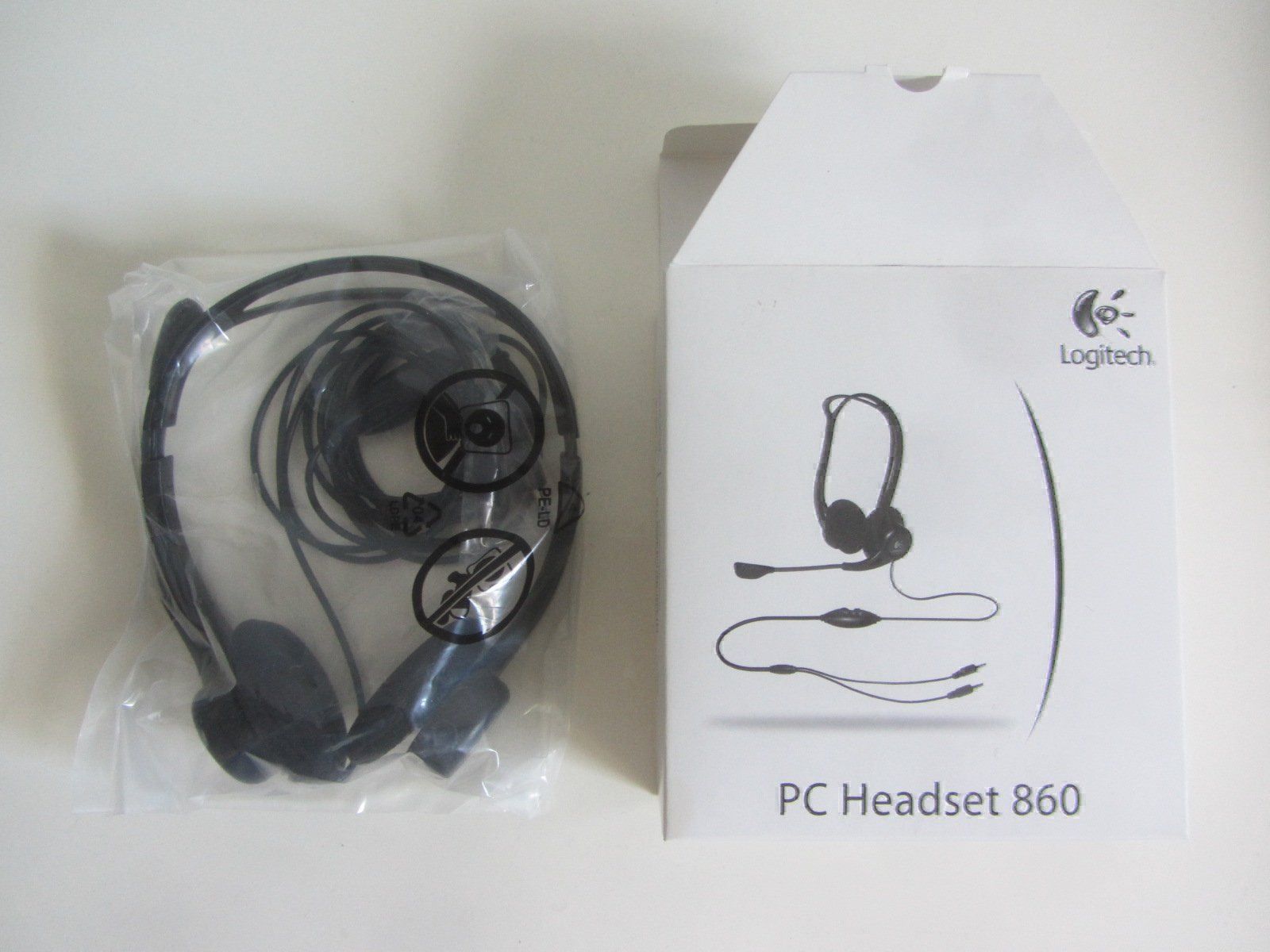 Logitech Casques audio: LOGITECH PC Headset 860 - neu – Neuf avec emballage d'origine à Zürich par Diazaio