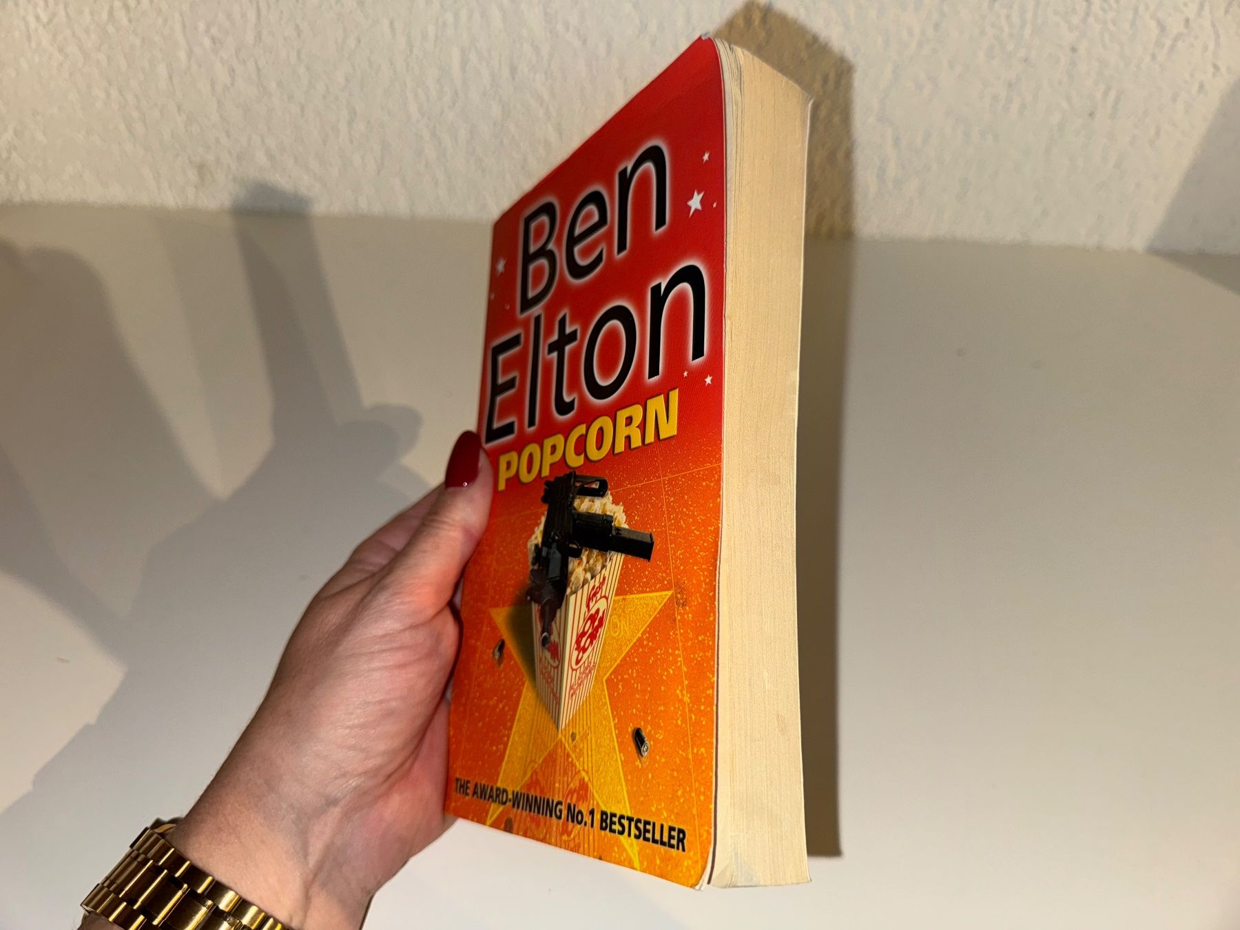 Libri: NOVEL: Ben Elton, Popcorn – Usato da Grosswangen venduto da English_books 1