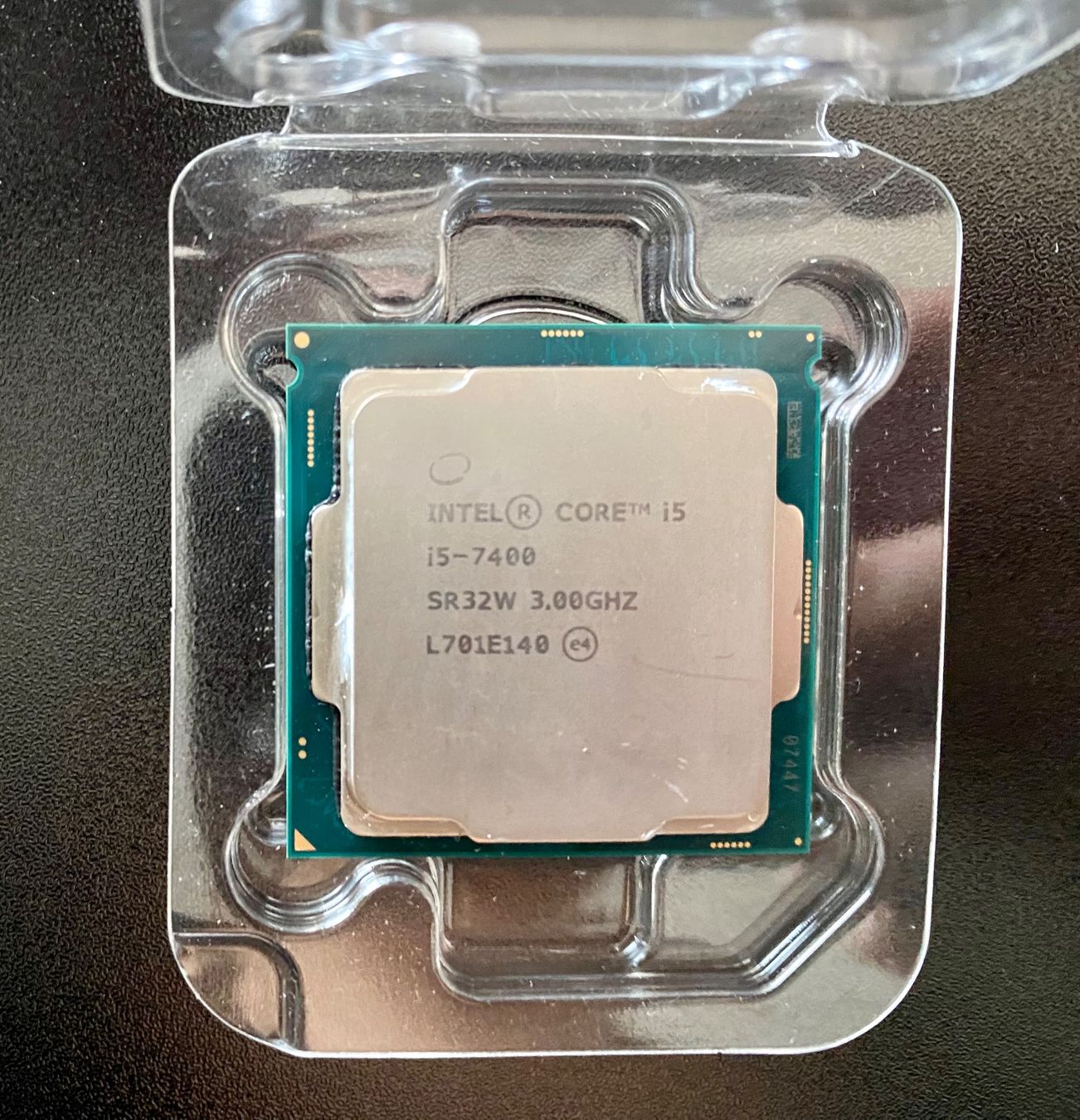 Intel Componenti elettronici: Intel Core i5 7400 CPU Prozessor – Usato da Adlikon b.Regensdf venduto da xLunax