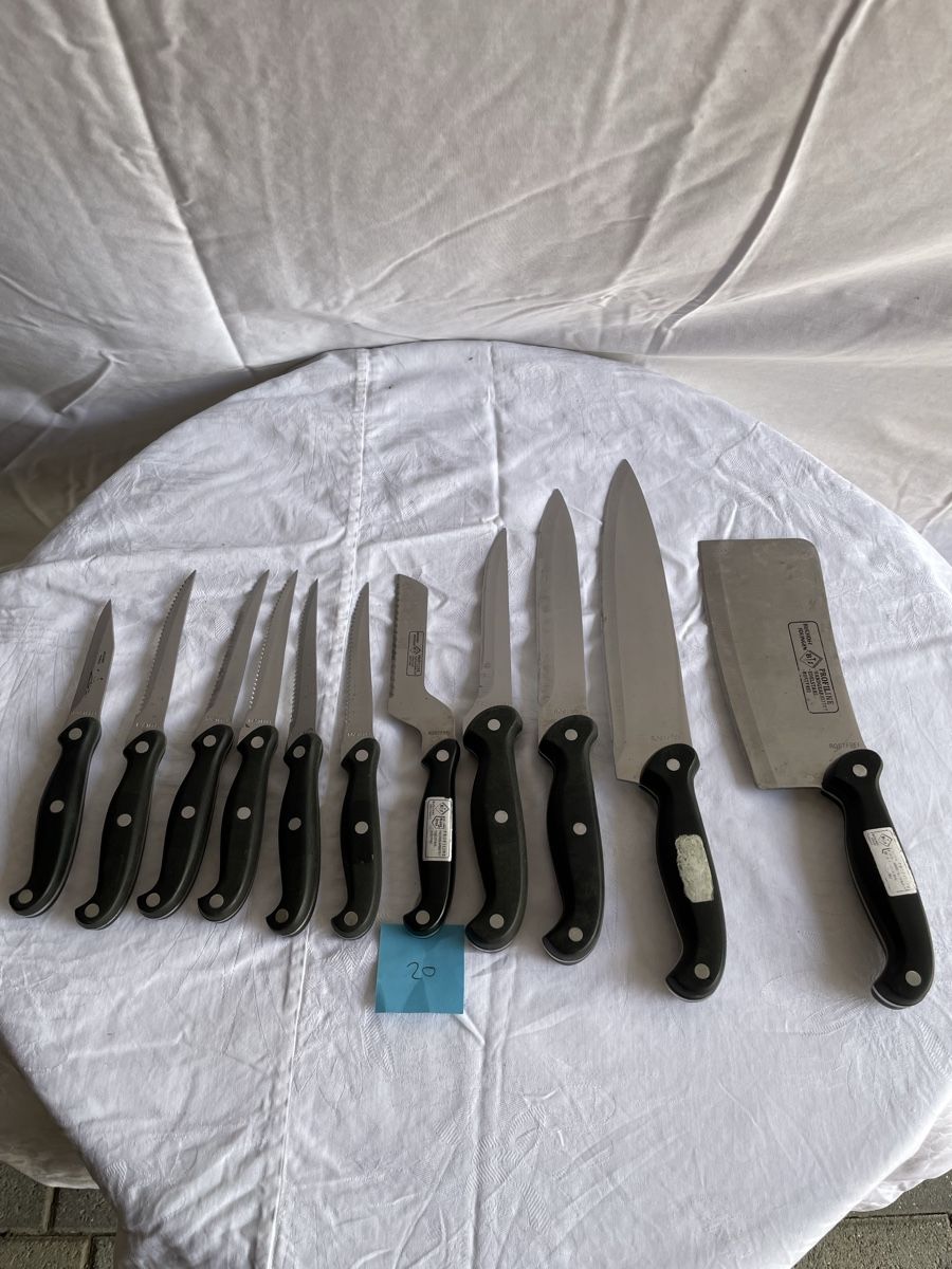 Messer: Messer -Set – Gebraucht aus Grabs von naehtreff
