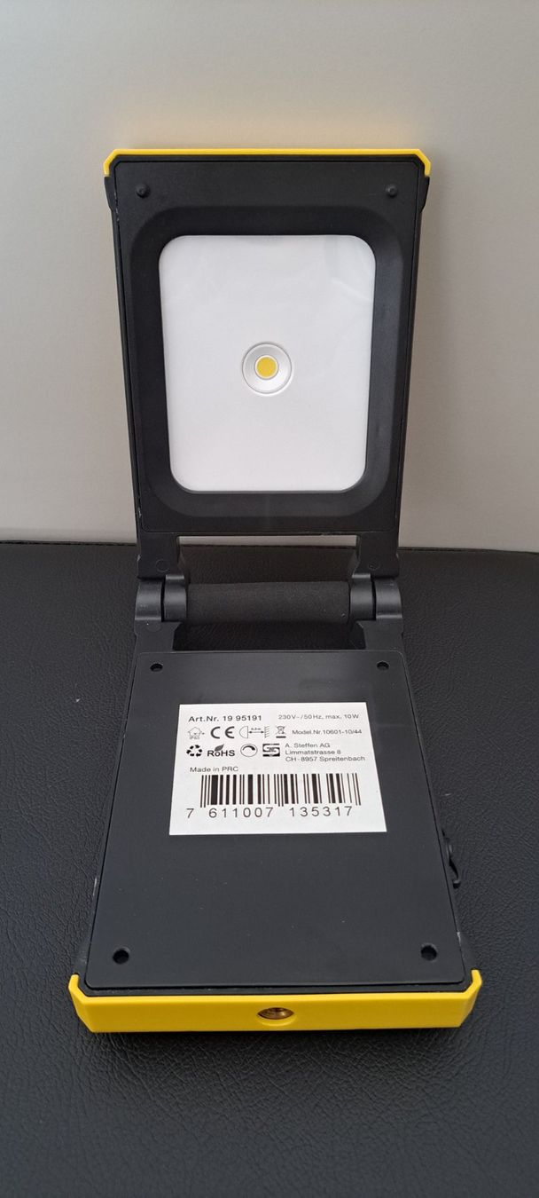 Fari: Neuwertiger LED Akku-Strahler Work Light Steffen 10W – Nuovo (secondo la descrizione) da Müllheim Dorf venduto da Miss_suisse 2