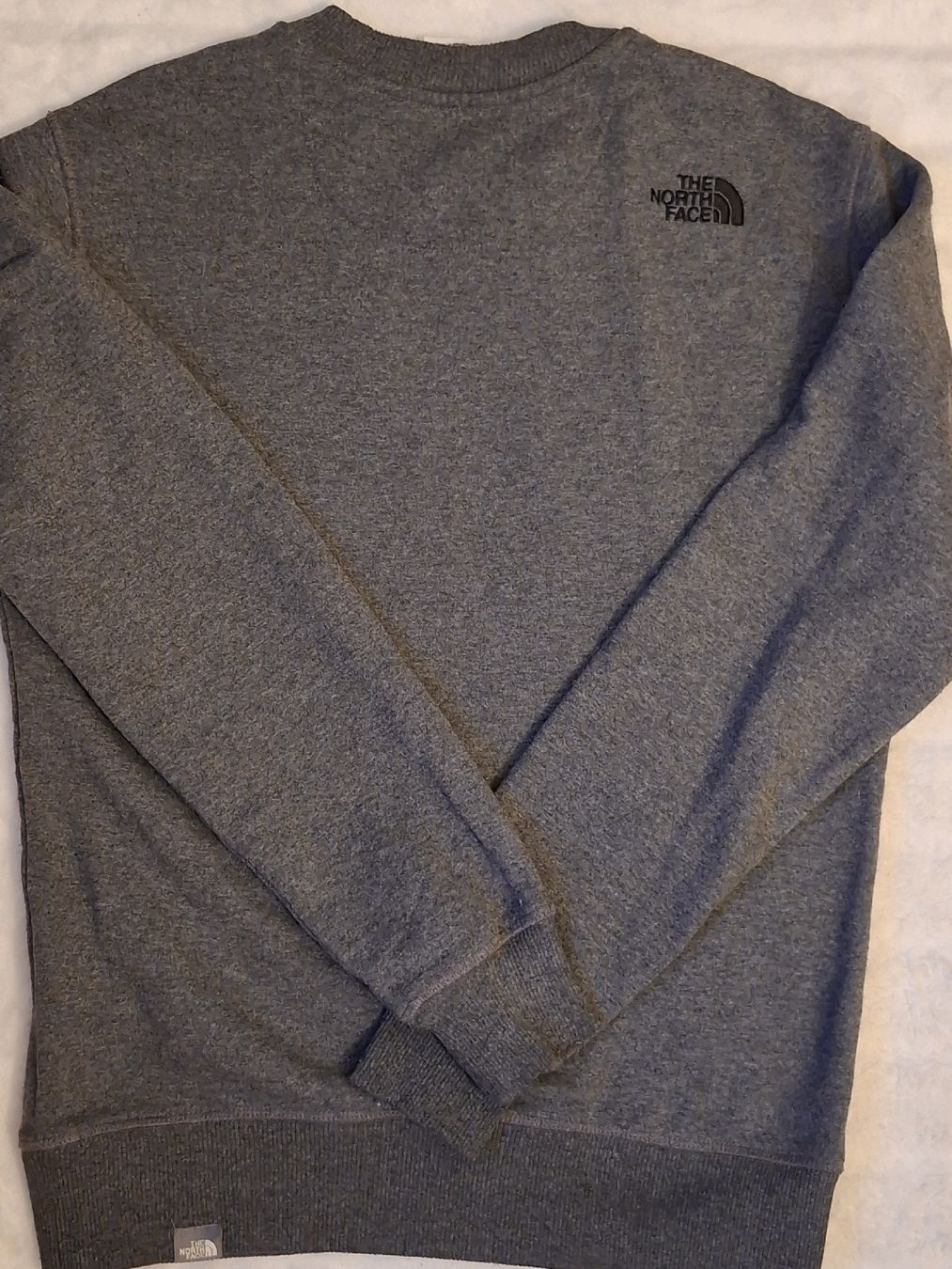 North Face Maglioni & Felpe: The North Face, Pull chaud, taille S, gris anthracite – Usato da Renens VD venduto da ser_j2fn 1