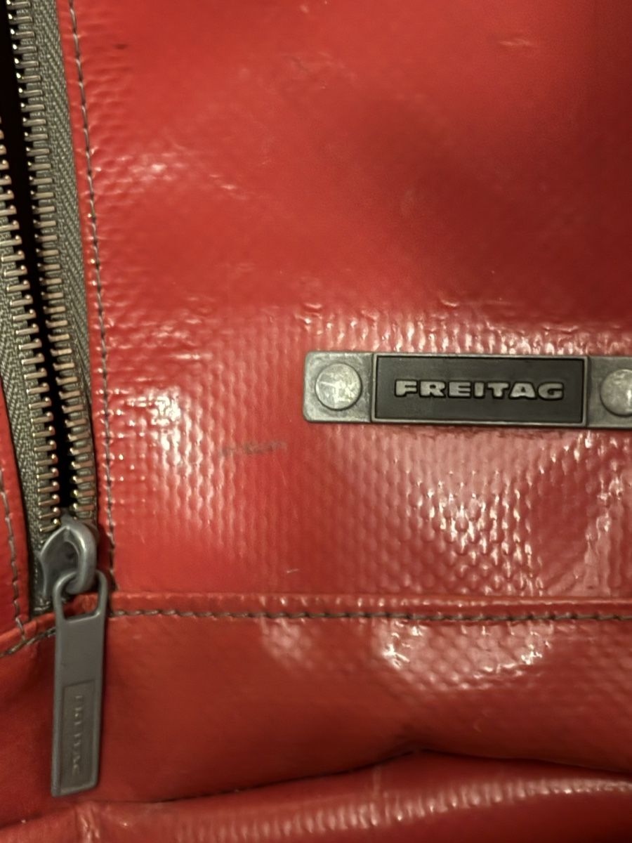 Freitag Borse: Freitag R.Y.2748743 red backpack - perfect for everyday use! – Usato da Bottmingen venduto da aozlems 2