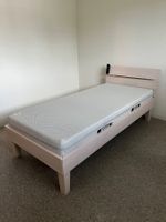 Bett mit elektrischer Verstellung und Fernbedienung 90x20...