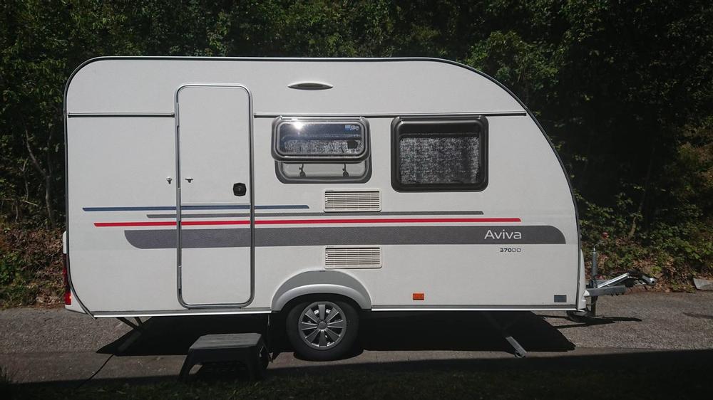 Caravane Adria 370 DD de 2014 avec auvent partiel Kaufen auf Ricardo