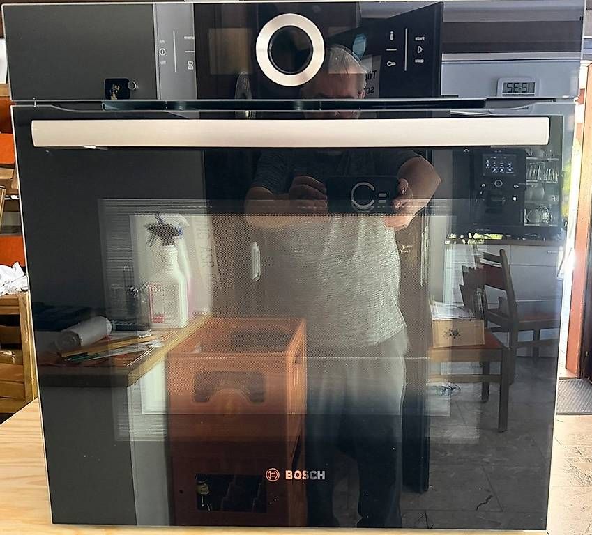 Backöfen: HMG6764B1 Einbau-Backofen mit Mikrowellenfunktion – Gebraucht aus Ittigen von mar_m9sk 1