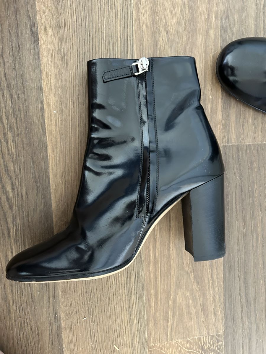 Bally Damenschuhe: Bally boots size 38 leather – Gebraucht aus Epalinges von kat_lyp6 3