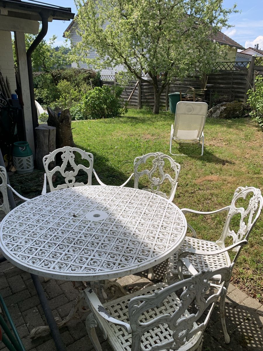 Set di tavolo e panche: Vintage romantisches Gartenset – Usato da Adligenswil venduto da Schutzengeli 1