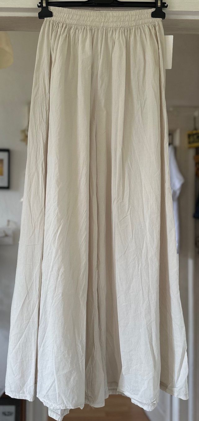 Pantaloni: PANTALONS SUPER LEGÈR EN COTON! M – Nuovo e nell'imballaggio originale da Locarno venduto da NicoNion
