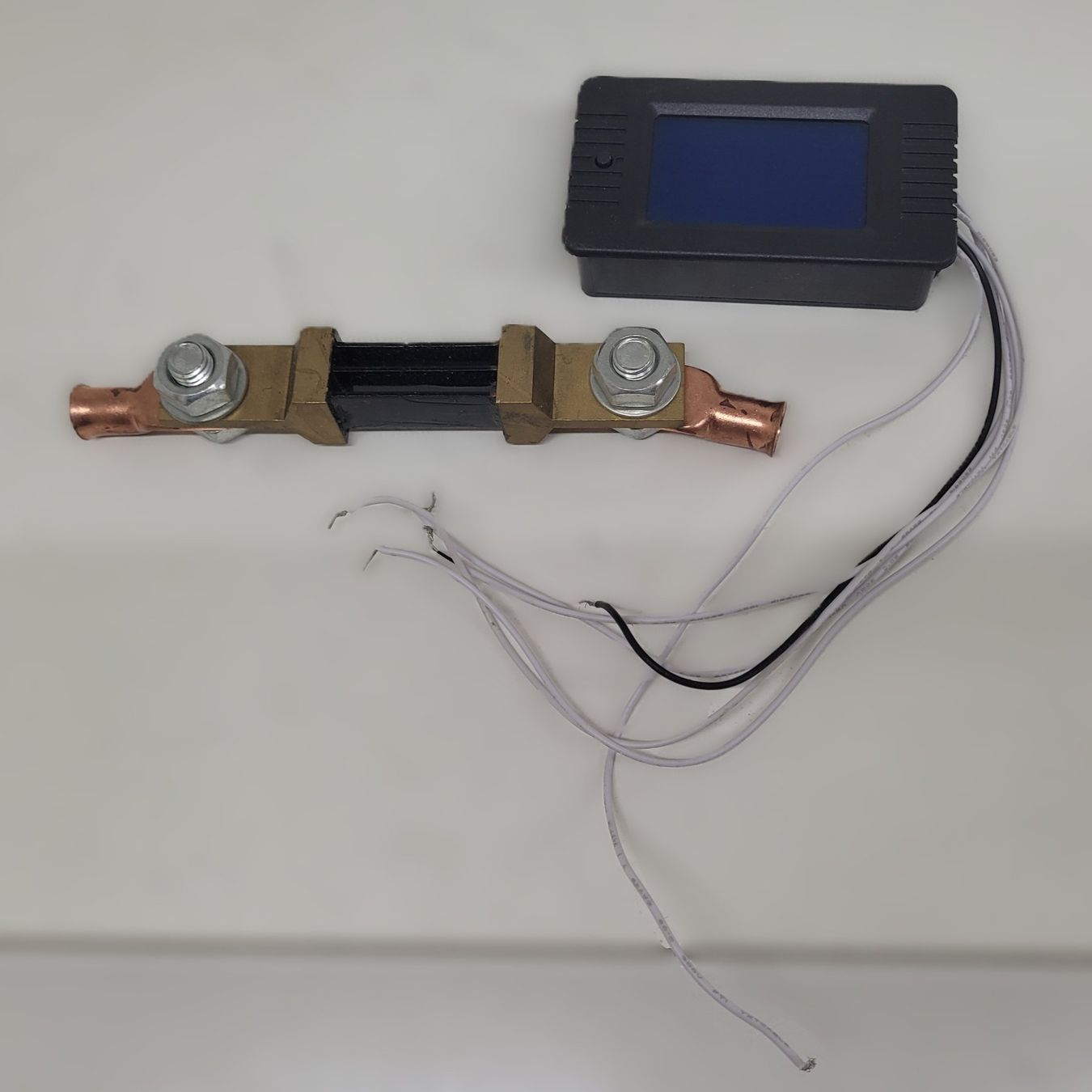 Misurare: Multifunktion Akku tester, 0-200V, 0-300A – Usato da Unterseen venduto da Sekundus 3