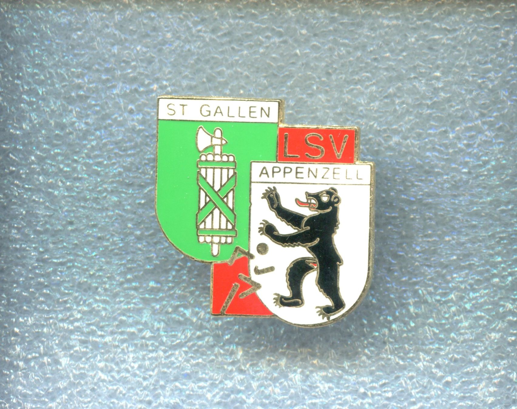 Placchette & Badge: LSV  ST.GALLEN  APPENZELL – Usato da Winterthur venduto da Sammleroase