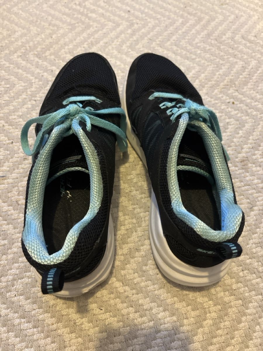 Skechers Scarpe per ragazze: Sketchers Sneaker 37 – Usato da Zürich venduto da K.St. 1