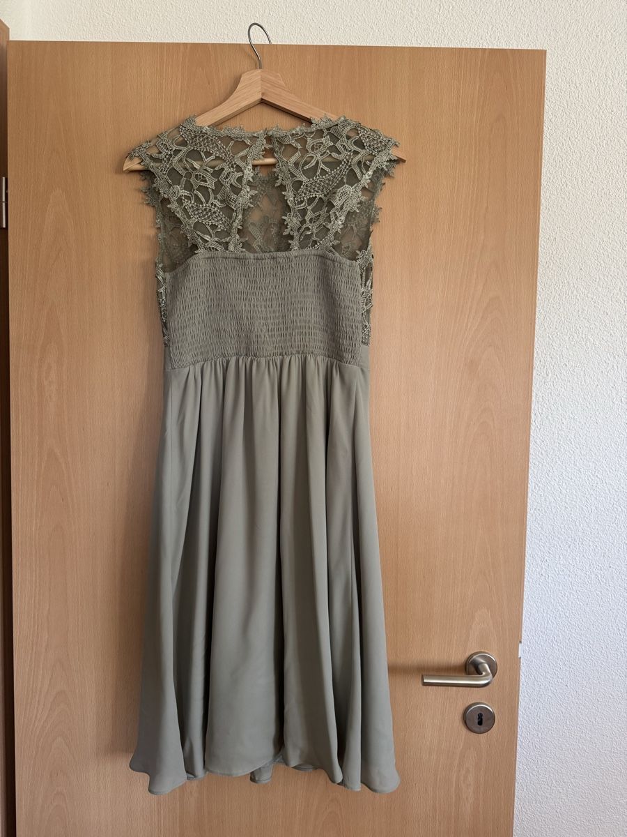 Robes: Kleid mit Spitze 36 – Neuf (Voir description) à Hagenbuch ZH par bsb_7vjt 3