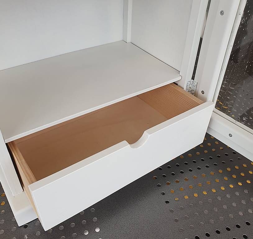 Armadi: Medikamentenschränkli – Usato da Worb venduto da Cdavinci 1