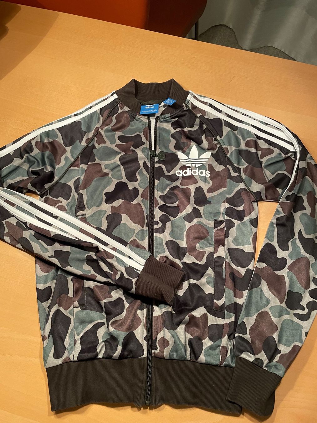 Adidas Giacche: Adidas-Jacke Gr. XS – Usato da Speicher venduto da boaserra