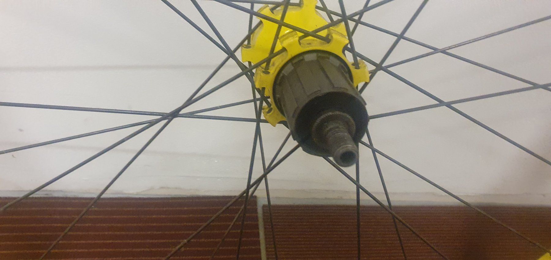 Mavic Pneus & Kompletträder: Mavic Felgen MTB DeeMax Mavic Räder – Gebraucht aus Zürich von  2