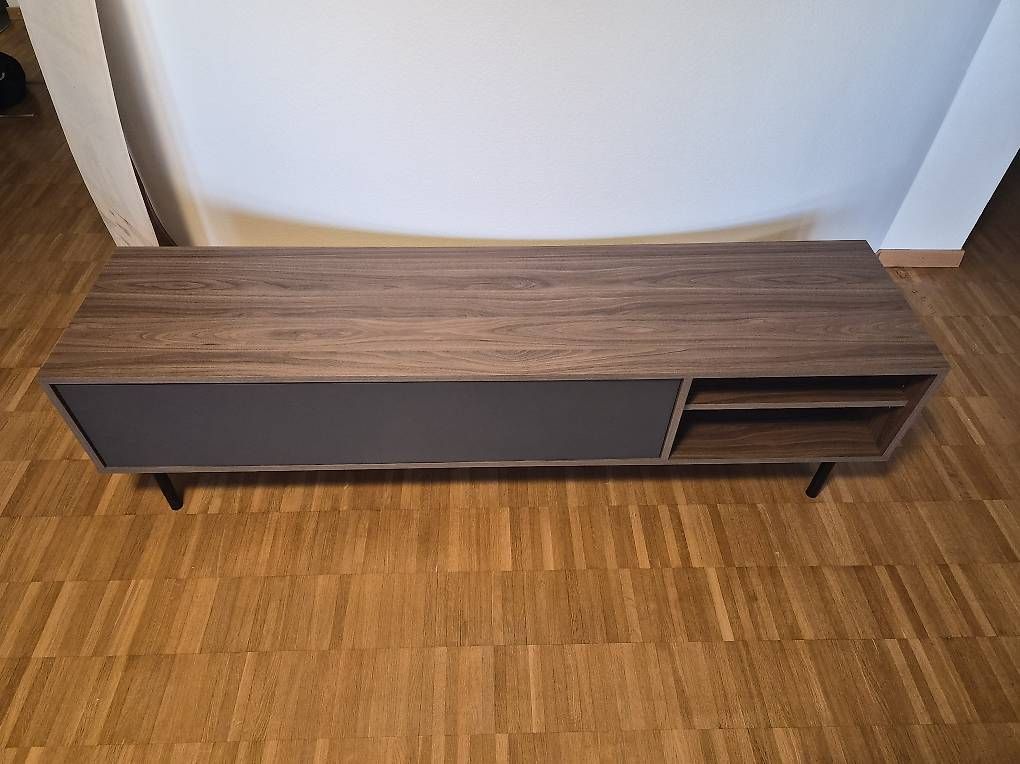 Mobili TV: Meuble tv – Usato da Lausanne venduto da FMDW 1