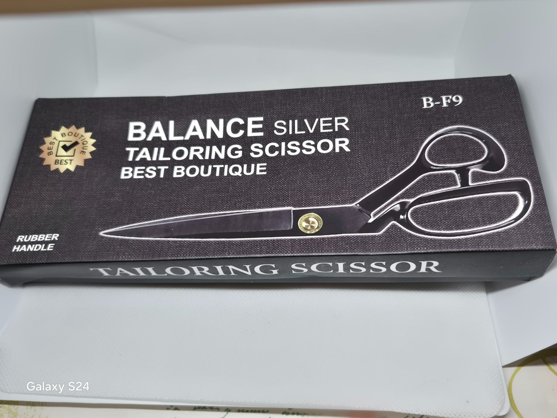 Alle Werkzeuge: Professionelle Schneiderschere - scharf! Neu! – Neu und originalverpackt aus Losone von bal_gfp6 1