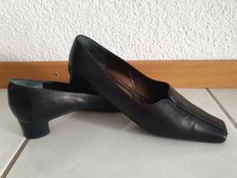Escarpin, 38 (37 IT), cuir, très bon état, noir