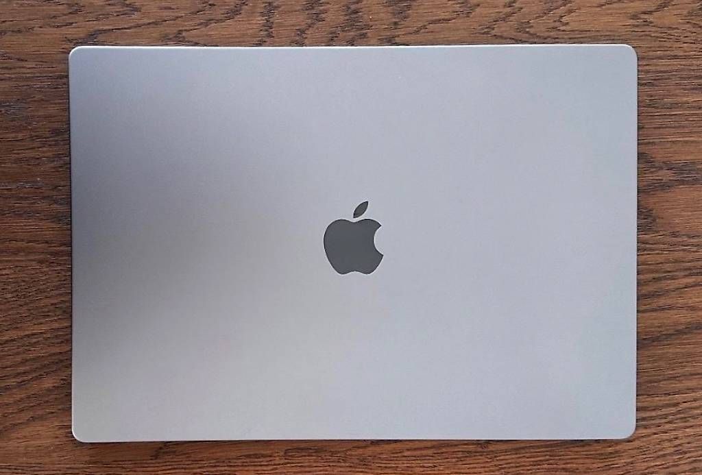 Portables: MacBook Pro 16", 2021, 512gb – D'occasion à Wabern par sveeeenstalder 2