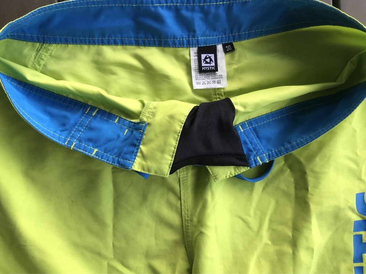 Pantaloni: Mystic Brand Boardshorts, Gr. 30 – Usato da Ebnat-Kappel venduto da Molton 3