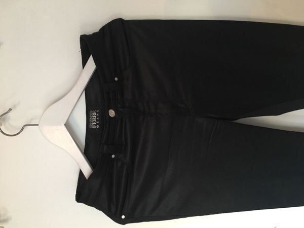 Pantalons: GIANFRANCO FERRE HOSE-SCHWARZ-GR.36-TOP – D'occasion à Baar par hasenfrau15 1
