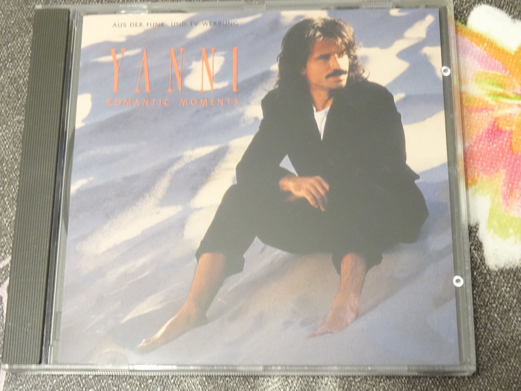 CD: Yanni - Romantic Moments CD – Usato da Olten venduto da Disc-Ausverkauf