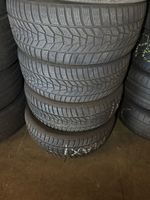 4 Winterreifen Hankook 215/45 R18 93V DOT 3322 gebraucht