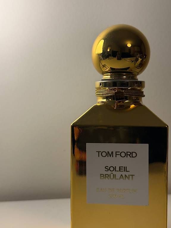 Tom Ford Profumi & Eau de Toilette: Tom Ford Parfum 2x 250nl – Nuovo (secondo la descrizione) da Zürich venduto da pinish