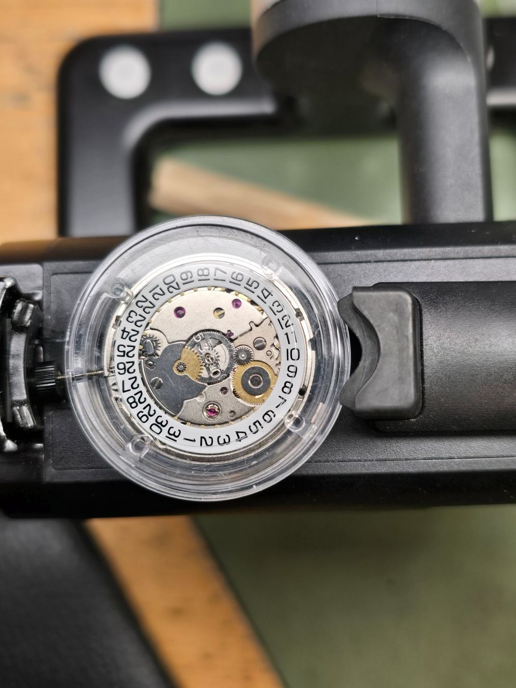 Montres: Mouvement SW 200-1 neuf – Neuf (Voir description) à Tramelan par Nirdan