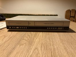 Philips Videorekorder 6 Head Hi-Fi Stereo gebraucht