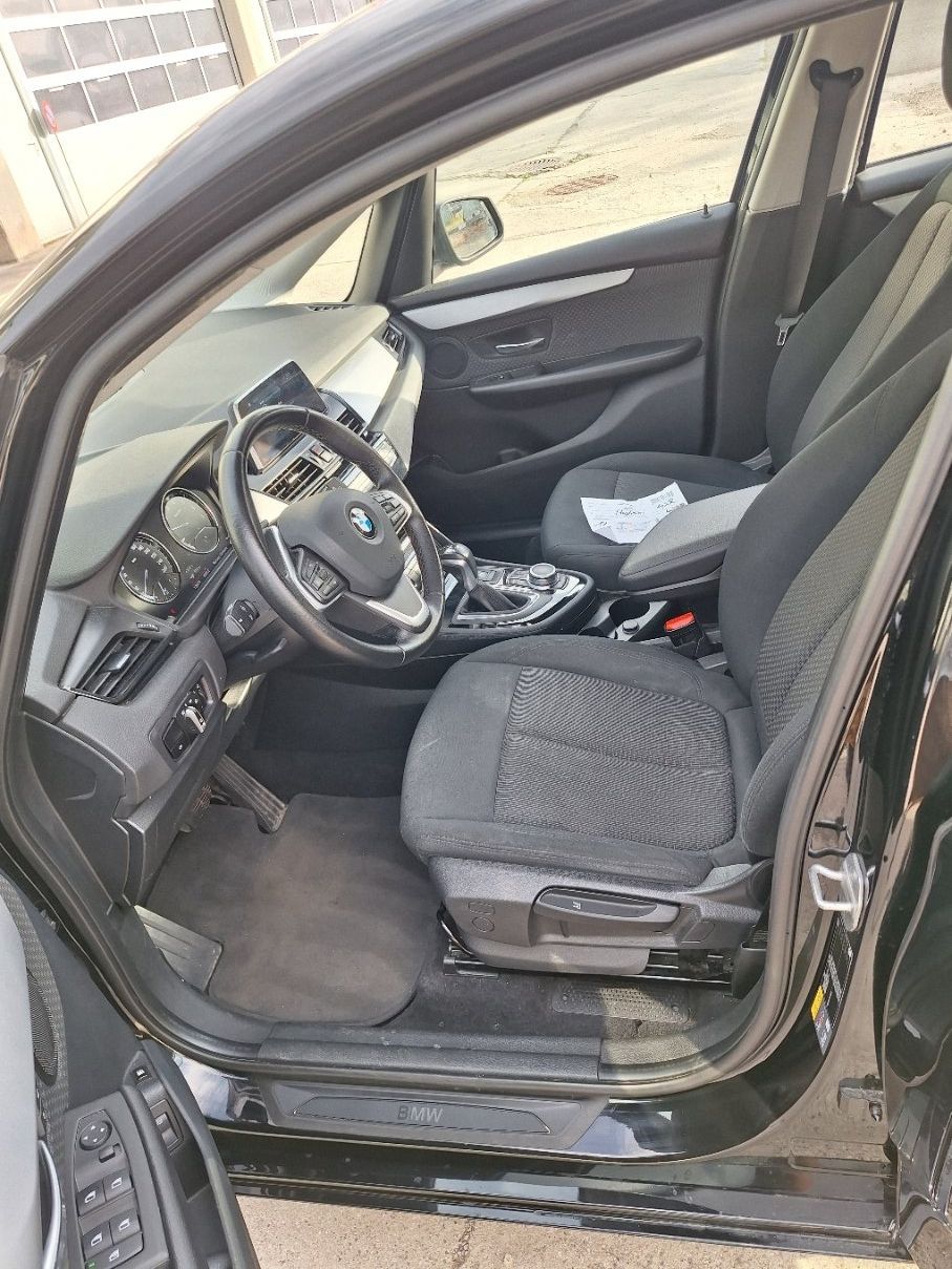 BMW Automobili: BMW 2er Active Tourer 225XE Gebrauchtes Auto Schwarz – Usato da Langenthal venduto da say_9qh2 9
