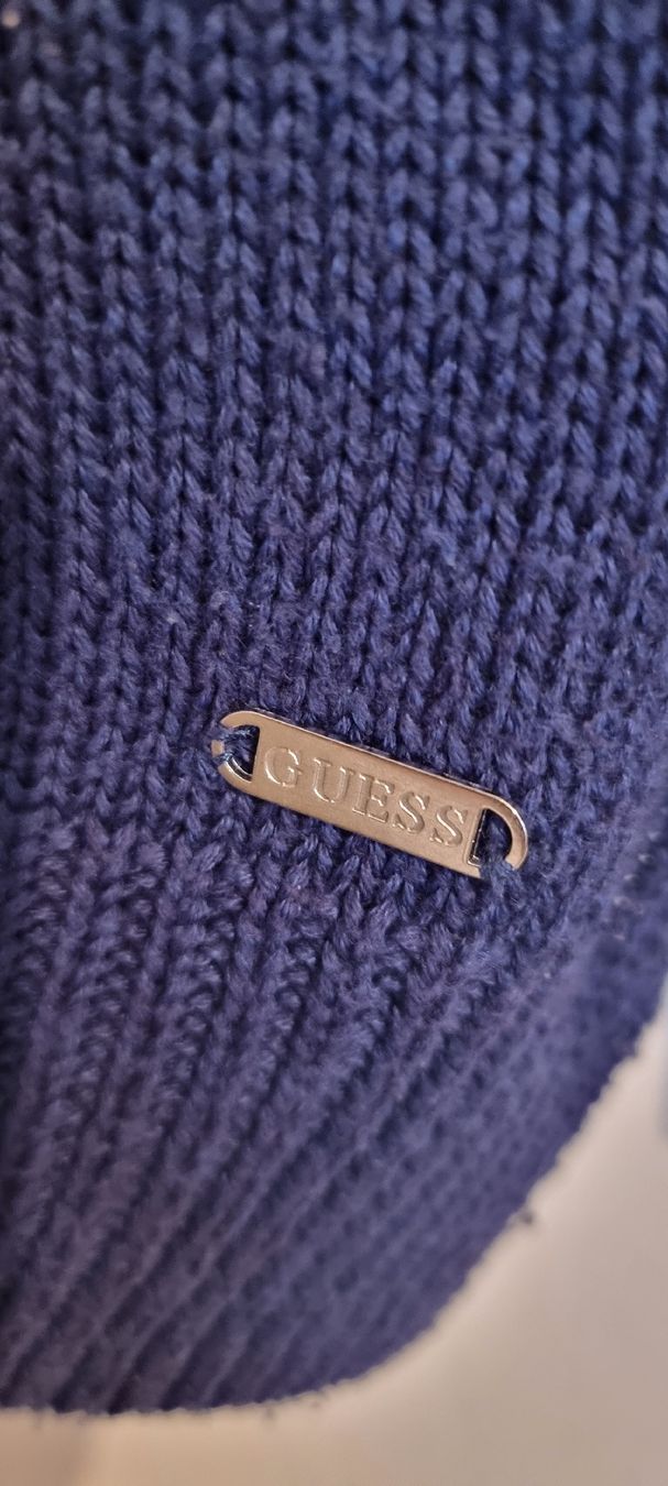 Guess Maglioni & Felpe: Pullover Guess M – Usato da Glattpark(Opfikon) venduto da TatianaVladimirova 1