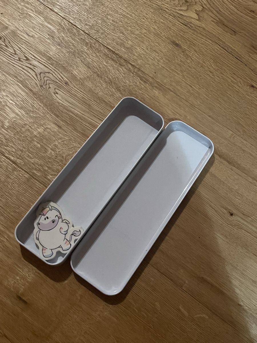 Schüler-Etuis: Pummel Metal Etui mit Gummi – Neu (gemäss Beschreibung) aus Lenk im Simmental von banane50626 1