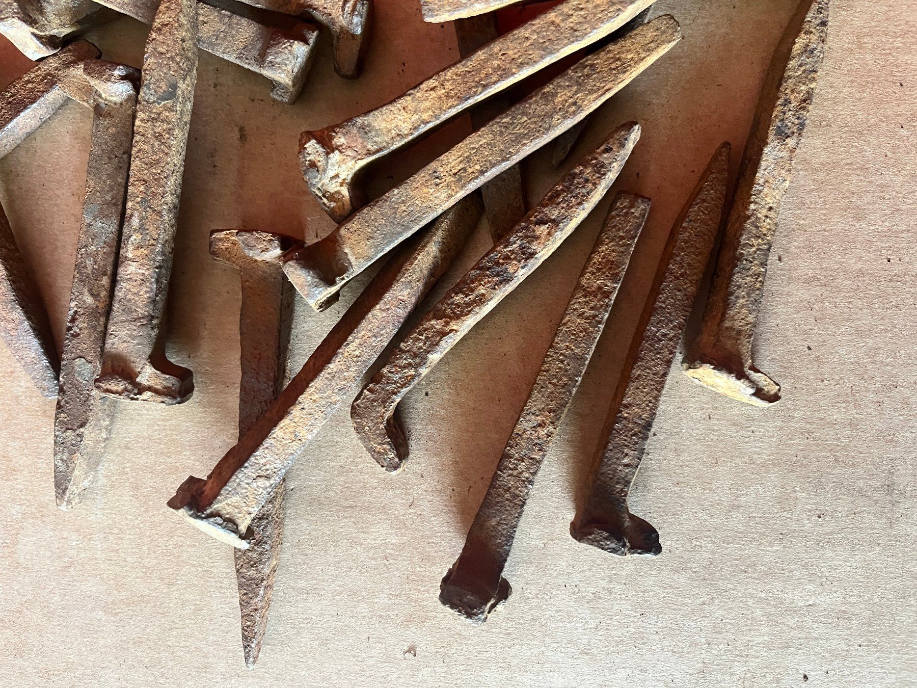 Tous les outils: Nägel Eisennägel geschmiedet – D'occasion à Unterkulm par Fabulirius 3