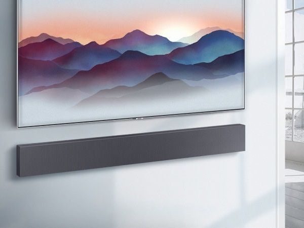 Samsung Heimkino: Barre de son Samsung avec caisson de basse sans fil – Neu und originalverpackt aus Crans-Montana von TaniaCretton 1