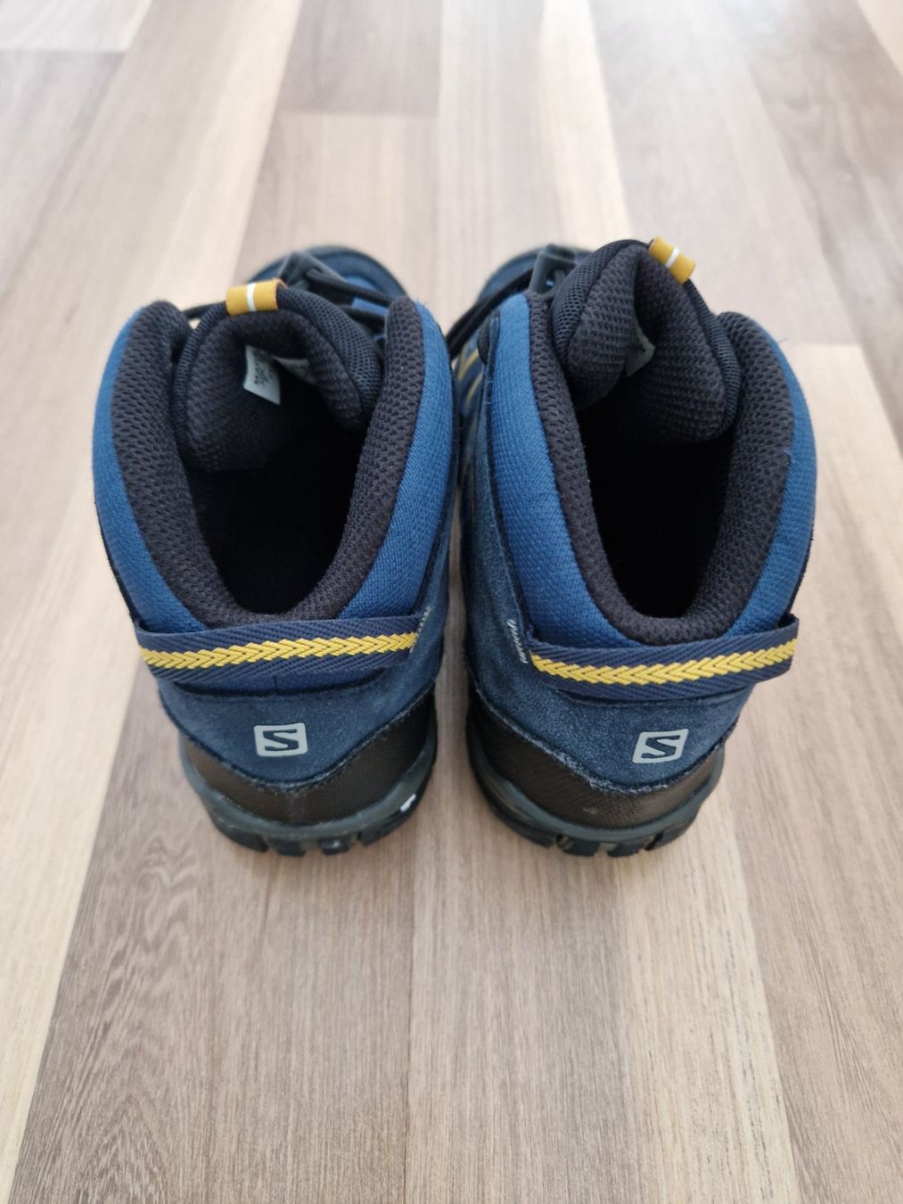 Scarpe per ragazzi: Wanderschuhe Jungen – Usato da Diessenhofen venduto da Lisa2003 1