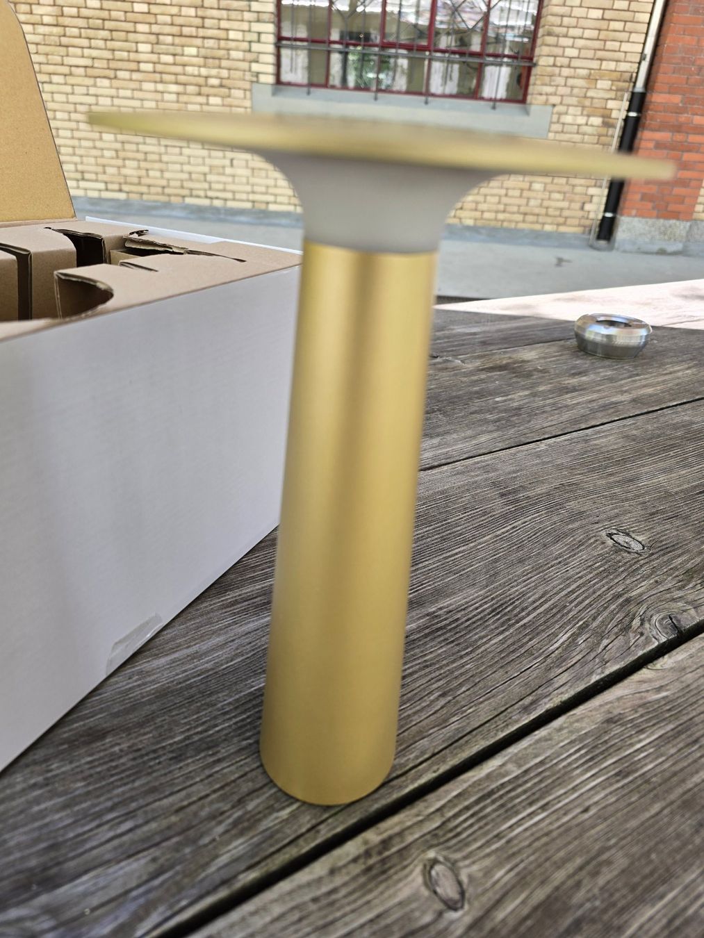 Lampade: LED-Leuchte: ip44 gold-neu – Nuovo e nell'imballaggio originale da Romanshorn venduto da Rachacha