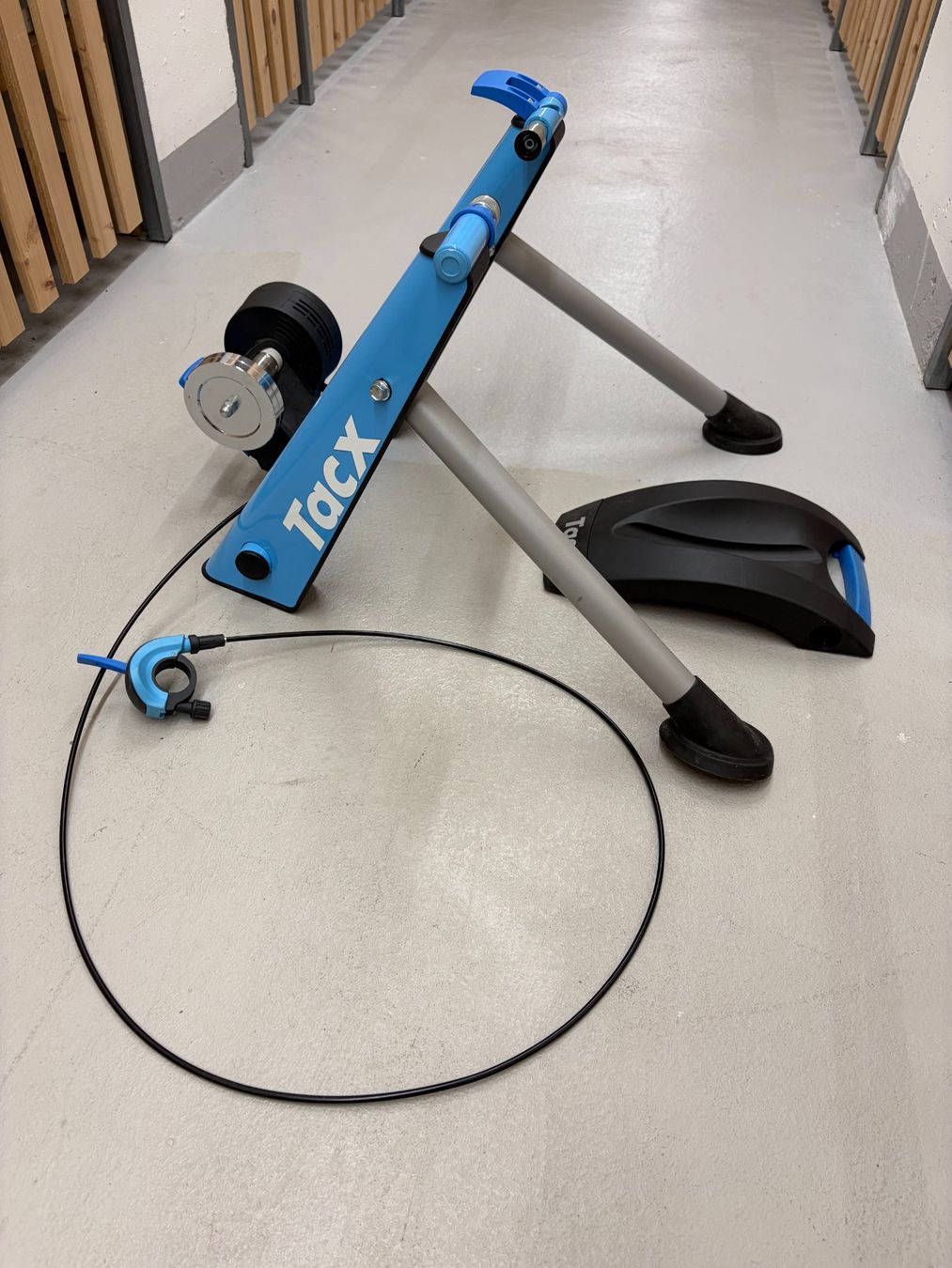 Tacx Vélos d'appartement: Tacx bike trainer – D'occasion à Zürich par gijsch_