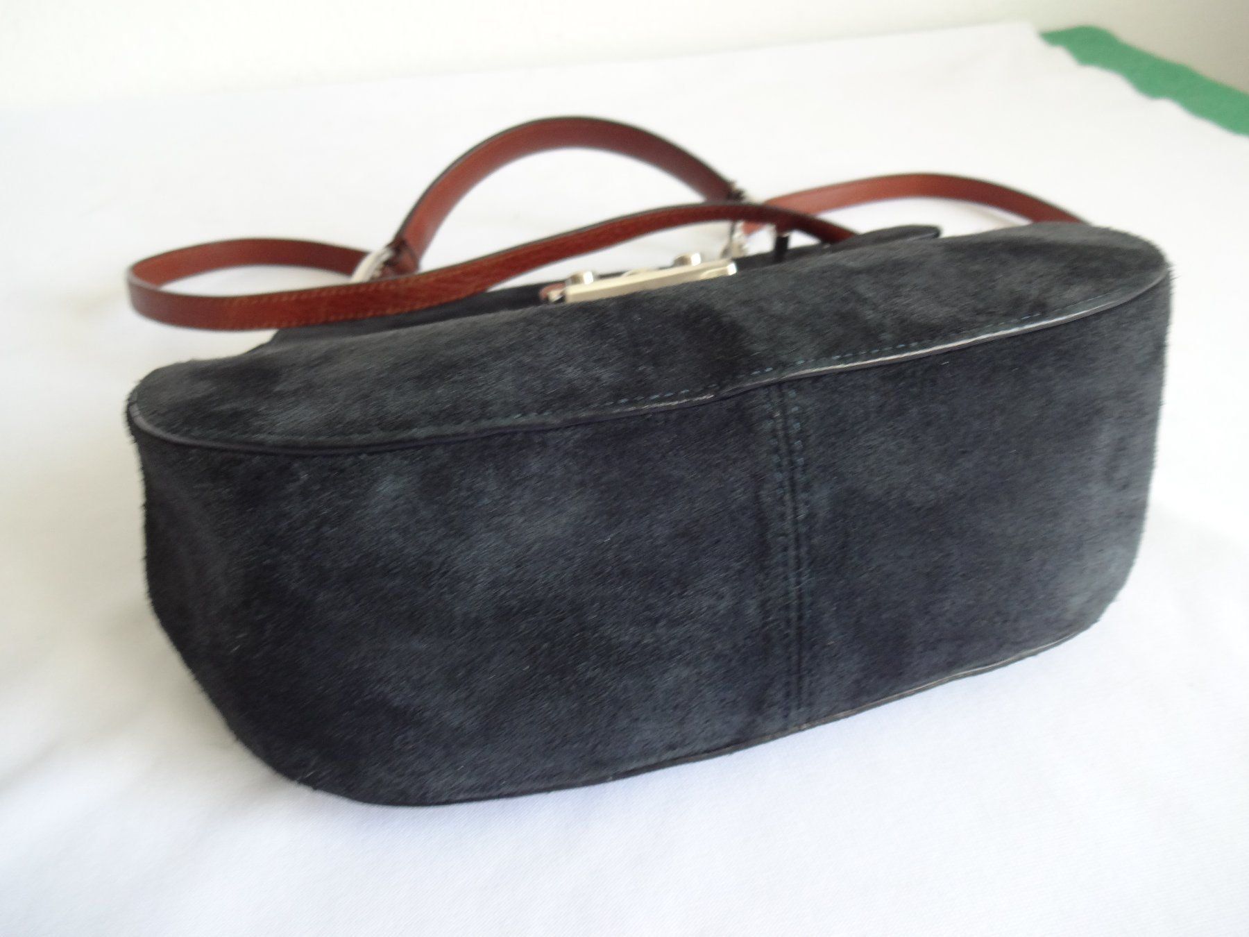 Navyboot Borse da donna: " NAVYBOOT " Antilop Hand / Umhängetasche – Nuovo (secondo la descrizione) da Frauenfeld venduto da Jahy 3