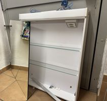 Spiegelschrank