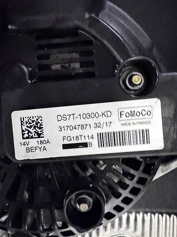 Toutes les pièces auto: Alternator Original Ford Mondeo MK V – D'occasion à Pfäffikon ZH par SuisseLife 4