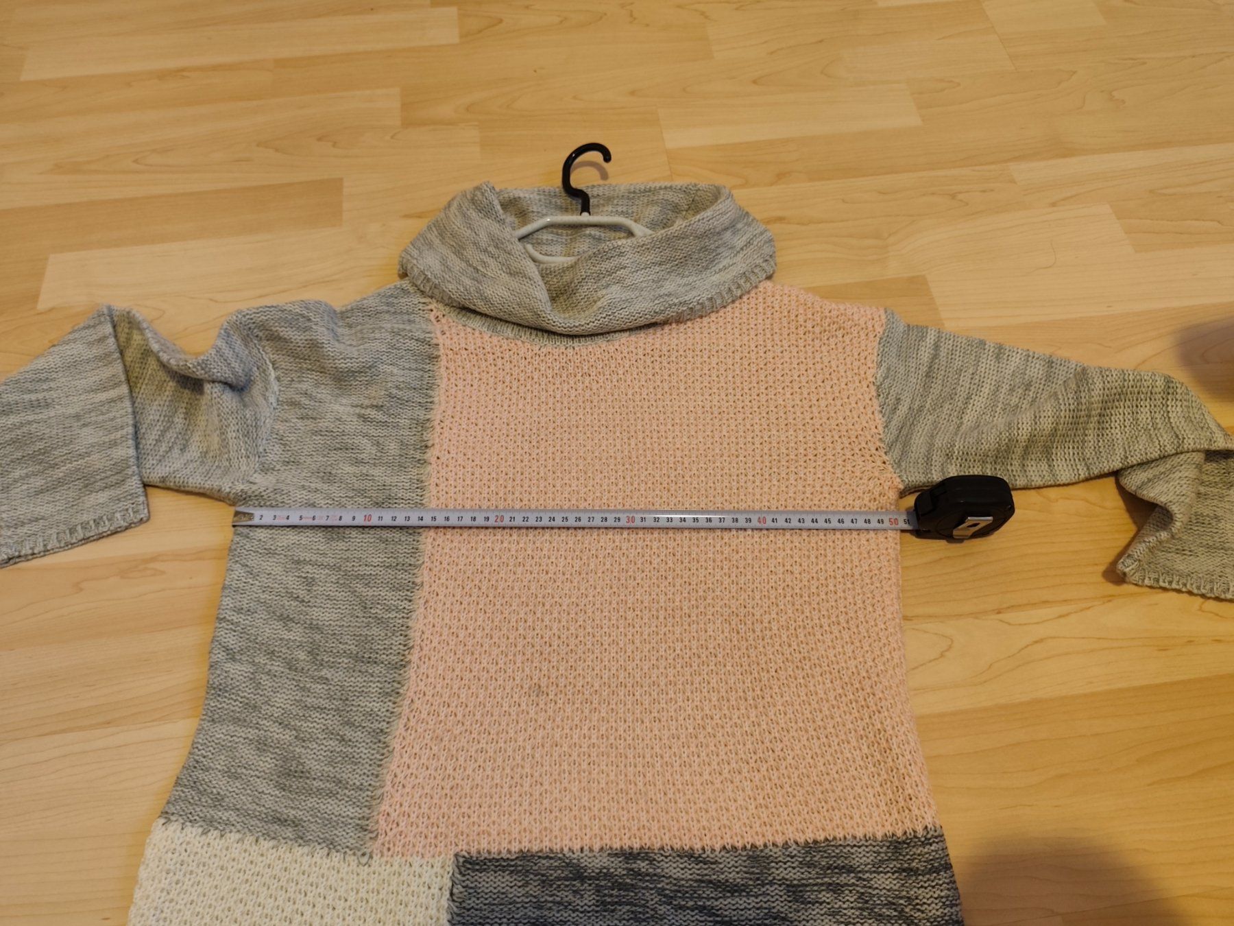 Maglioni & Felpe: Trendiger Strickpullover mit Rollkragen, Grösse 38 – Usato da Eschenbach LU venduto da Orchi 2