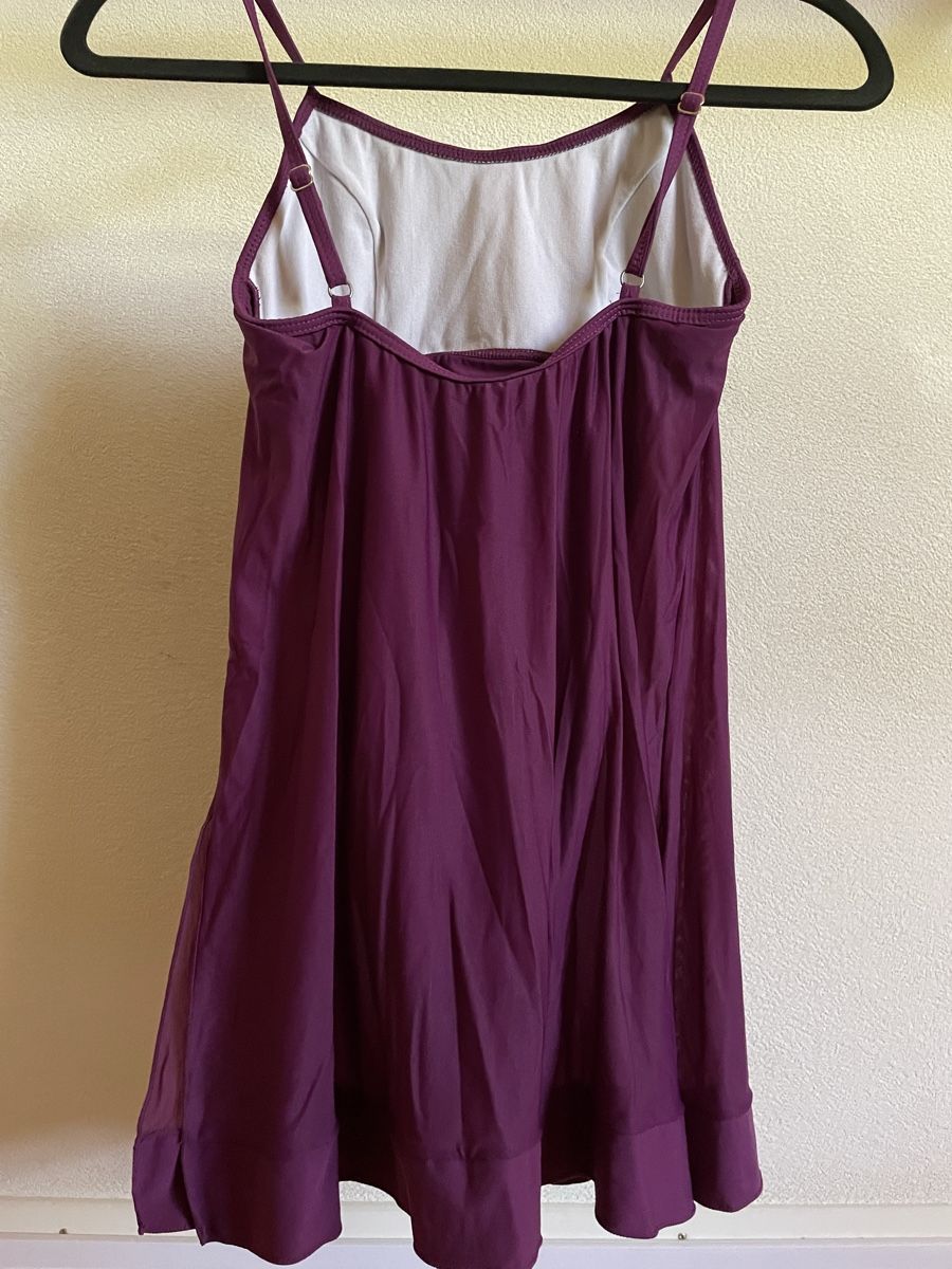 Canottiere & Pantaloni: Damen Tanzbody Lila Gr. 36 – Usato da Disentis/Mustér venduto da sil_nx77 2