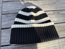 Toteme Beanie Mütze, gestreift, neuwertig, Grösse Unisex