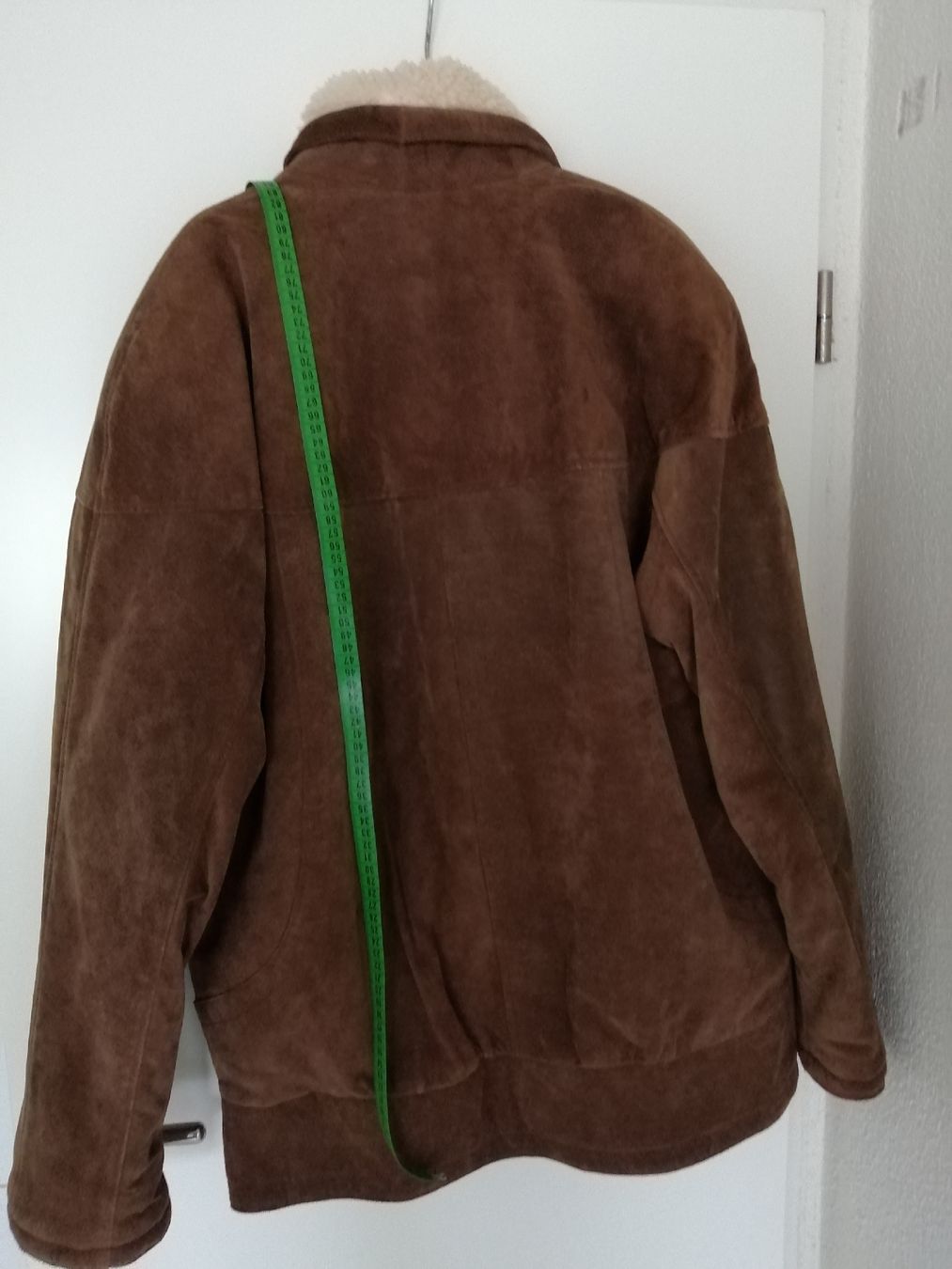 Cappotti: Robuster Wildledermantel Gr. 52 – Usato da Honau venduto da holunder3 4
