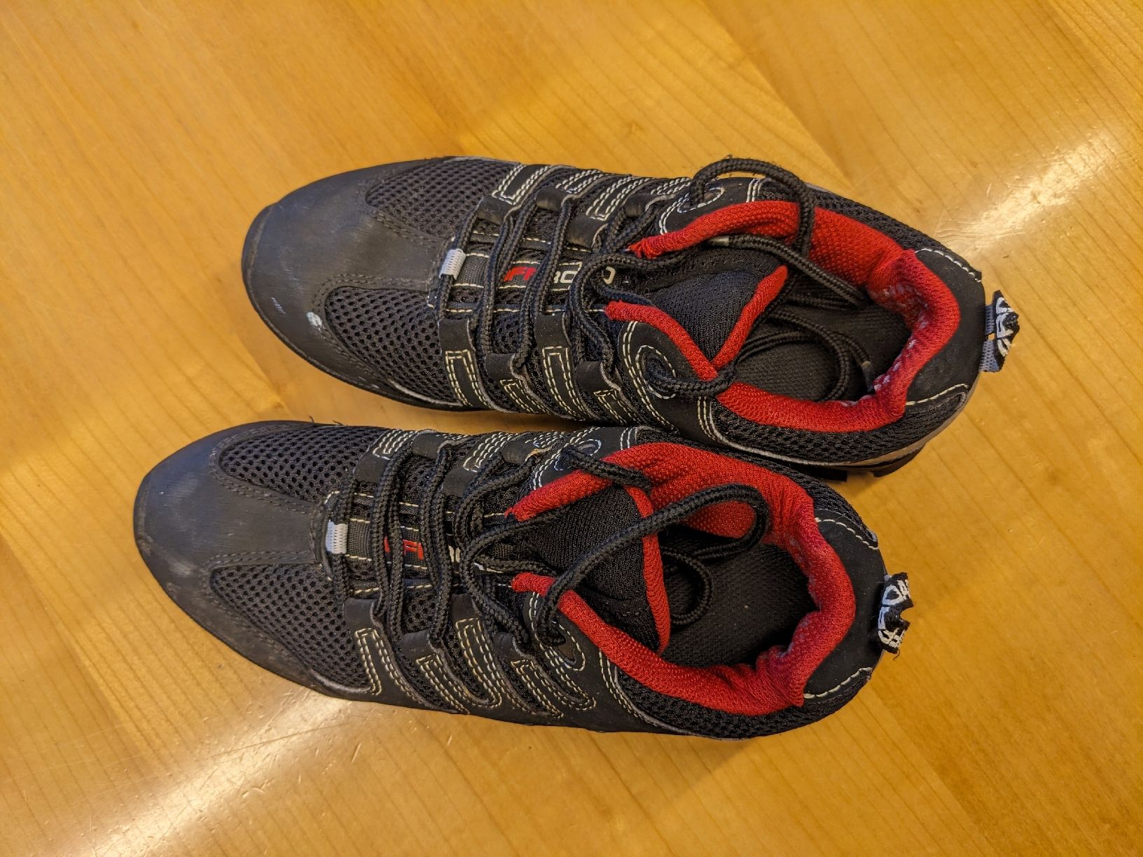 Damenschuhe: Bike-Schuhe Suplest Gr. 38 – Gebraucht aus Birmensdorf ZH von Pstr 2