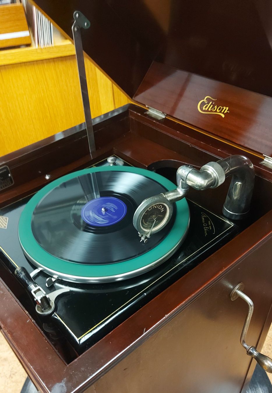 Edison Giradischi: Edison Diamond Disc Grammophone – Usato da Herzogenbuchsee venduto da phonowelt 4