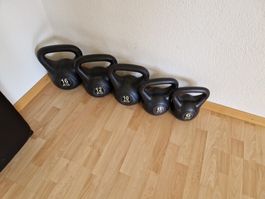 Kettlebell (5 verschiedene Gewichte als Paket)